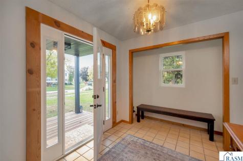 218 W 6th Street Blue Earth MN 56013