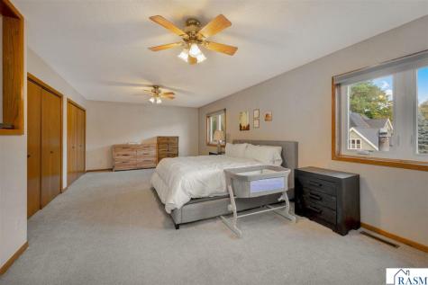 218 W 6th Street Blue Earth MN 56013
