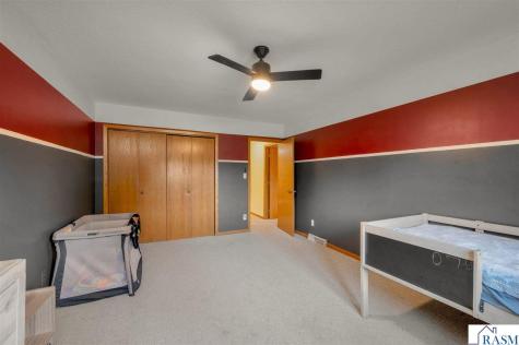 218 W 6th Street Blue Earth MN 56013