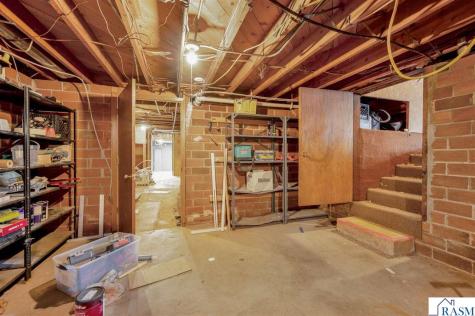 218 W 6th Street Blue Earth MN 56013