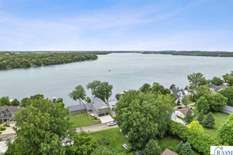 118 Willow Point Drive Elysian MN 56028