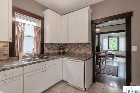 708 Lyndale Street North Mankato MN 56003