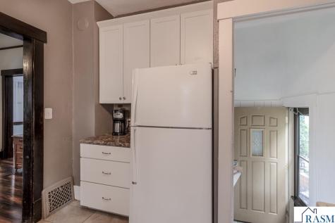 708 Lyndale Street North Mankato MN 56003