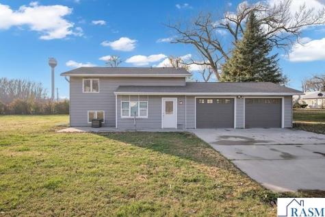405 Sparks Drive Granada MN 56039
