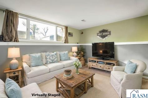 405 Sparks Drive Granada MN 56039