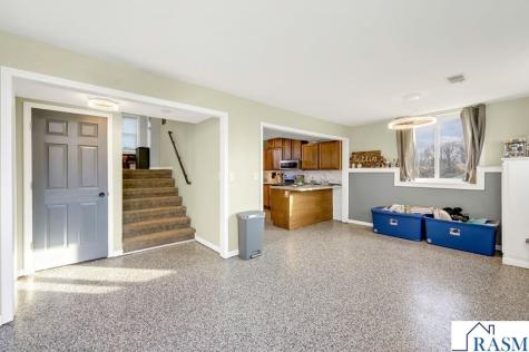 405 Sparks Drive Granada MN 56039
