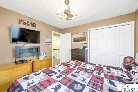 405 Sparks Drive Granada MN 56039