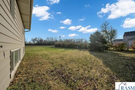 405 Sparks Drive Granada MN 56039
