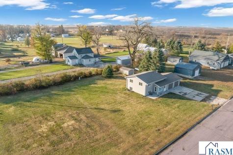 405 Sparks Drive Granada MN 56039
