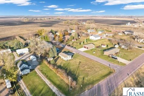 405 Sparks Drive Granada MN 56039