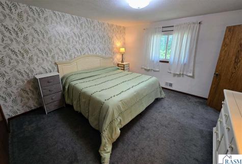 1506 Southridge Road New Ulm MN 56083