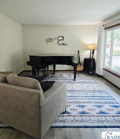 1506 Southridge Road New Ulm MN 56083