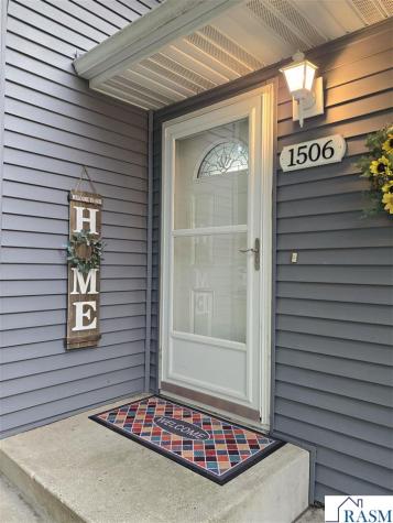 1506 Southridge Road New Ulm MN 56083