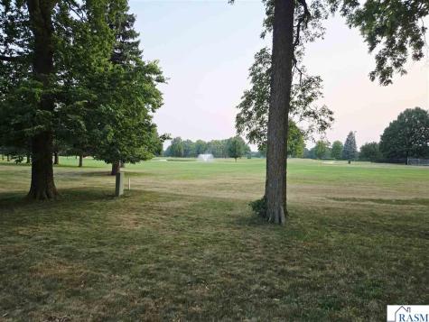 1506 Southridge Road New Ulm MN 56083