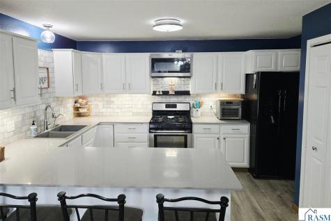 1506 Southridge Road New Ulm MN 56083