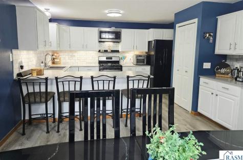 1506 Southridge Road New Ulm MN 56083