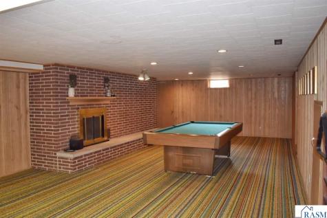 304 S Independence Avenue Clarks Grove MN 56016