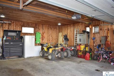 304 S Independence Avenue Clarks Grove MN 56016