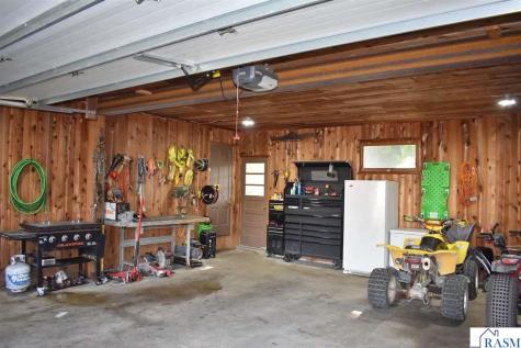 304 S Independence Avenue Clarks Grove MN 56016
