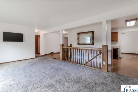 100 Meadow Lane Mankato MN 56001