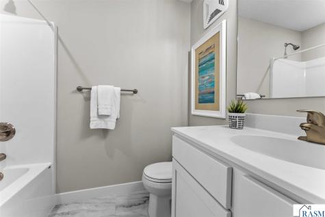 3117 Bassett Drive Mankato MN 56001