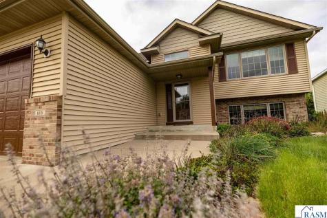 608 Colodoro Lane Eagle Lake MN 56024