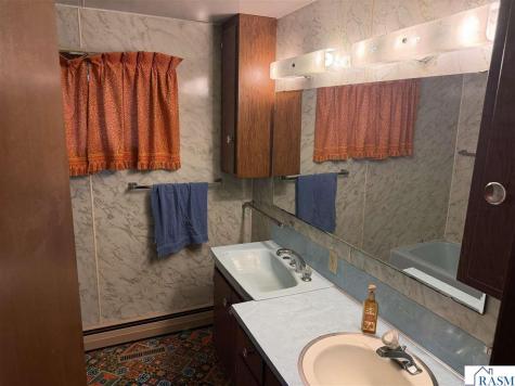 32381 Grogan Drive St. James MN 56081
