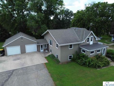 32381 Grogan Drive St. James MN 56081
