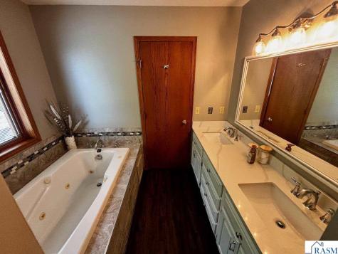 35086 Primerose Lane Kasota MN 56050