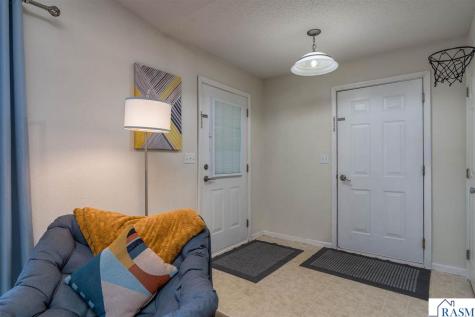 150 Oxford Path Mankato MN 56001