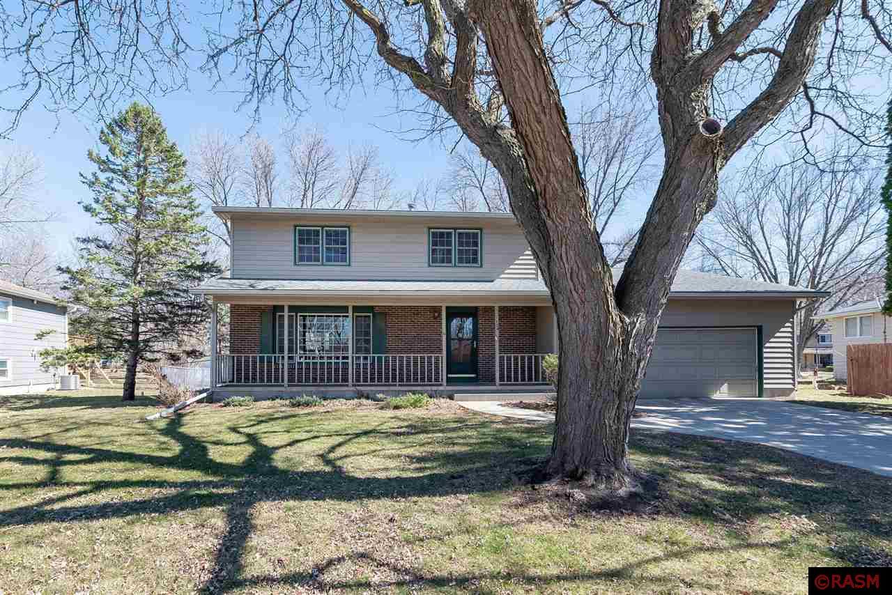 1734 Candi Lane North Mankato MN 56003