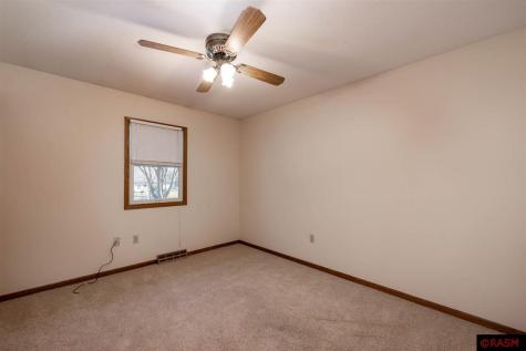 1734 Candi Lane North Mankato MN 56003
