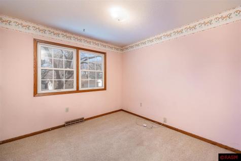 1734 Candi Lane North Mankato MN 56003