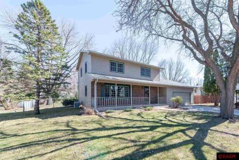 1734 Candi Lane North Mankato MN 56003