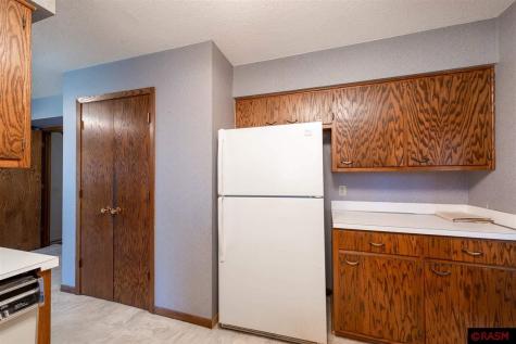 1734 Candi Lane North Mankato MN 56003