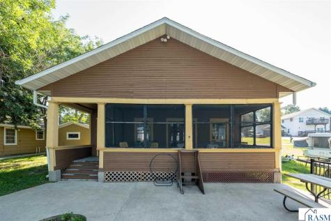 911 N Reed Street Waterville MN 56096