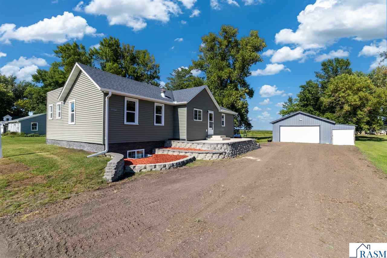 37524 County Road 15 St. Peter MN 56082
