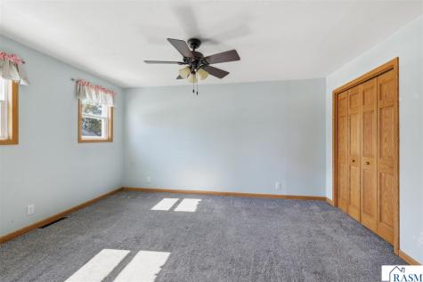 37524 County Road 15 St. Peter MN 56082