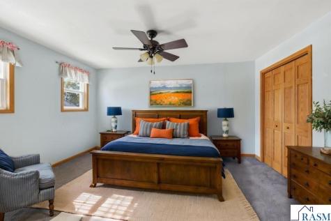 37524 County Road 15 St. Peter MN 56082