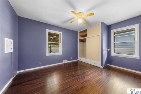 1005 S Minnesota Street New Ulm MN 56073-3420