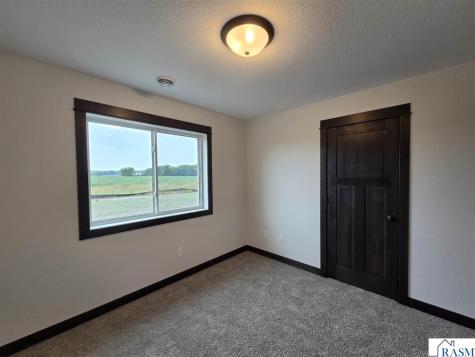 1088 Cullen Street St. Peter MN 56082-1229