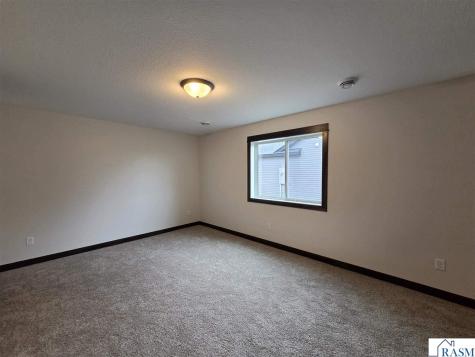 1088 Cullen Street St. Peter MN 56082-1229