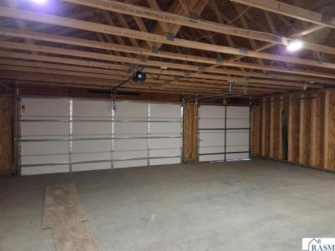 1088 Cullen Street St. Peter MN 56082-1229