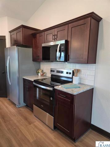 1088 Cullen Street St. Peter MN 56082-1229
