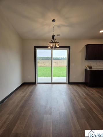 1088 Cullen Street St. Peter MN 56082-1229