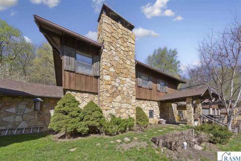 38630 U.s. Highway 169 St. Peter MN 56082