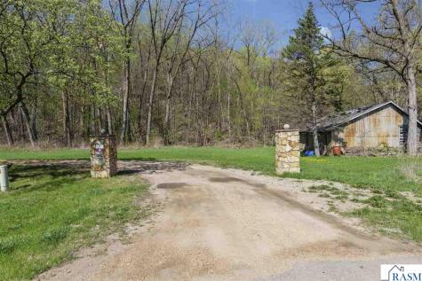 38630 U.s. Highway 169 St. Peter MN 56082