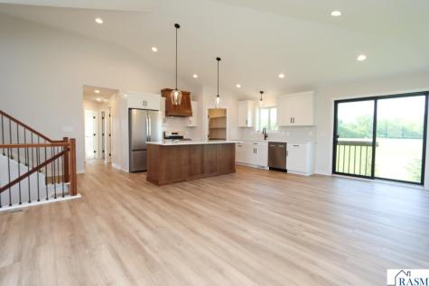 11 Sunset Court North Mankato MN 56003