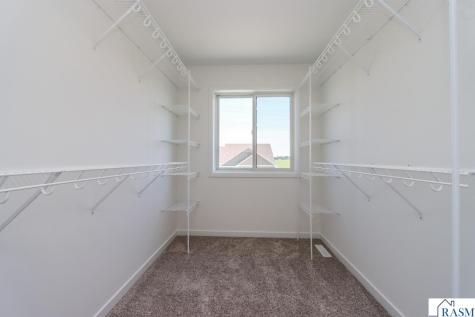 11 Sunset Court North Mankato MN 56003