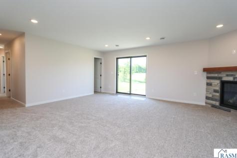 11 Sunset Court North Mankato MN 56003